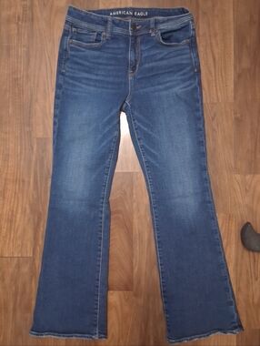 American Eagle Kick Boot Jeans Size 10 Short
